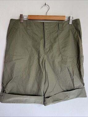 Sonoma Olive Green Rolled-Hem Women's Shorts